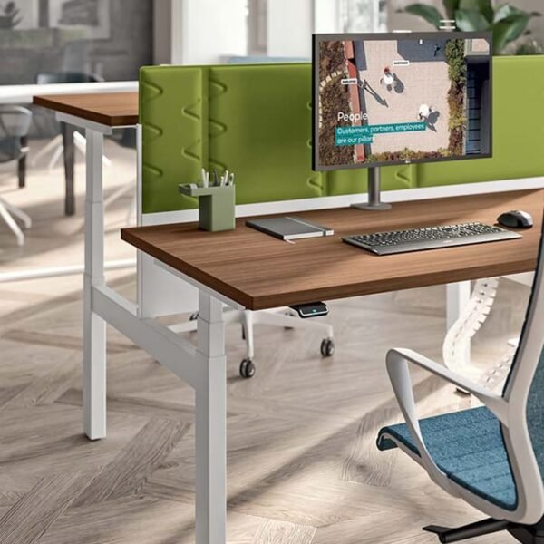 bureau assis débout