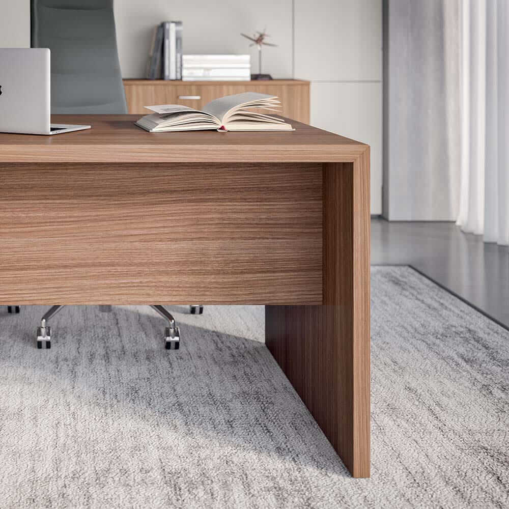 espace de travail amenagé avec meuble de bureau écoresponsable