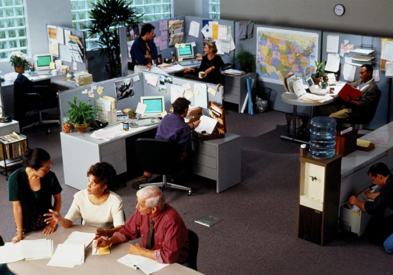 Les-éléments-indispensables-pour-des-bureaux-modernes-et-anti-stress
