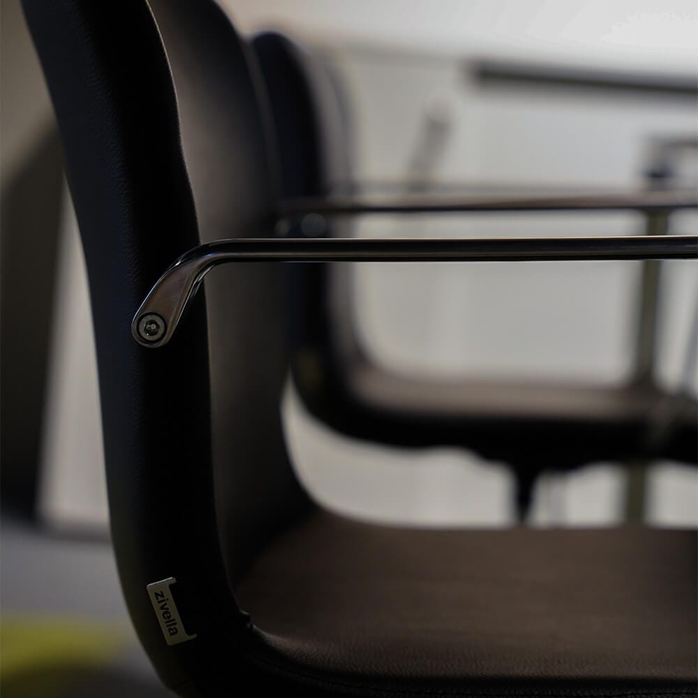 détails du siège de réunion en promotion chez city desk
