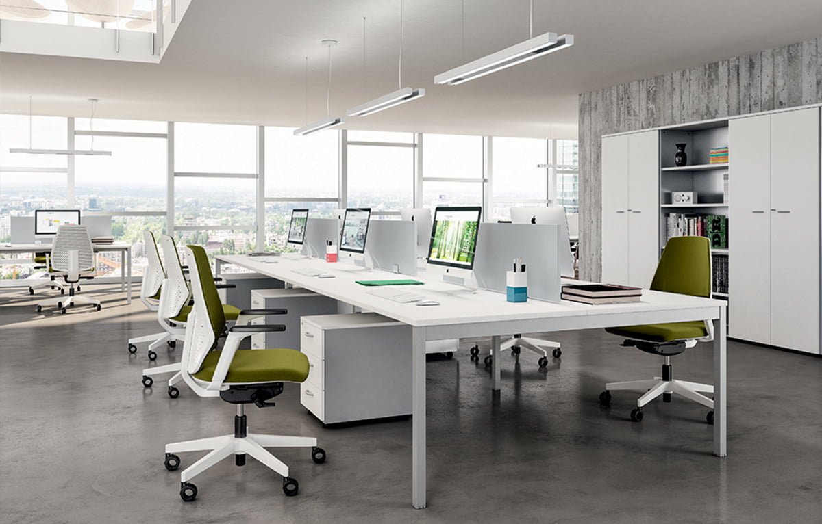 commander bureau open space