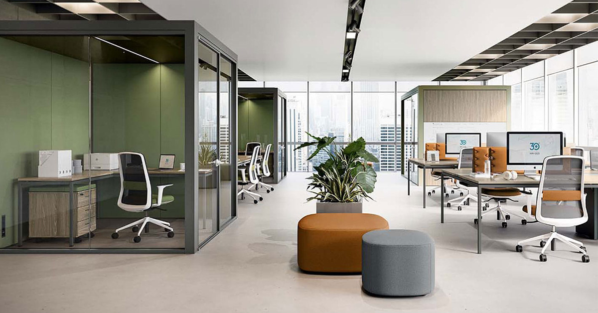 cabines acoustiques pour réduire le bruit dans un bureau open space